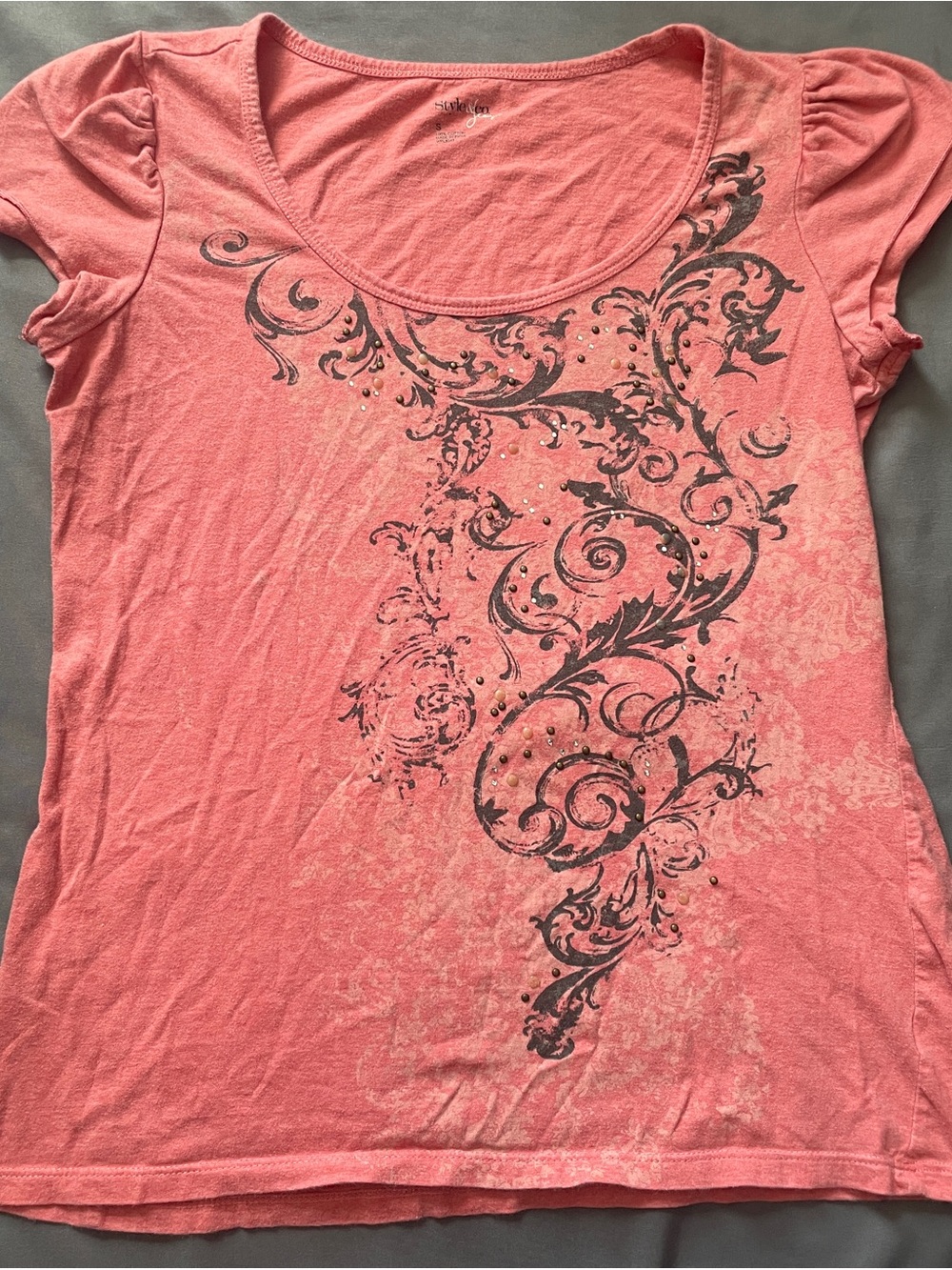 Vintage Y2K Justice Coral Scoop Neck Tee with Scroll Print